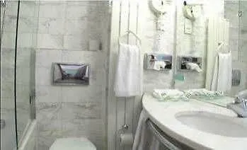 Hotel Mercure Centre Gare 4*